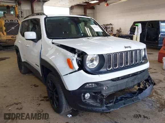 ✅ 2018 Jeep Renegade Altitude • VIN: ZACCJBBB0JPH14677 • Лот: 42001692. Опубликован ранее на IAAI с пробегом 41 151 миль. Бесплатный доступ к архиву аукционных продаж из США и подробный отчёт об истории автомобиля на DreamBid. Изображение 1.