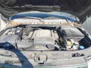 ✅ 2005 Land Rover LR3 SE • VIN: SALAE25445A334507 • Lot: 43734195. Wystawiony na IAAI z przebiegiem 177 413 mil. Bezpłatny archiwum sprzedaży aukcyjnych z USA i szczegółowy raport historii pojazdu na DreamBid. Zdjęcie 10.