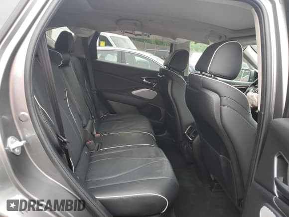 ✅ 2022 Acura RDX Advance • VIN: 5J8TC2H7XNL013573 • Lot: 55359905. Wystawiony na Copart z przebiegiem 49 229 mil. Bezpłatny archiwum sprzedaży aukcyjnych z USA i szczegółowy raport historii pojazdu na DreamBid. Zdjęcie 11.