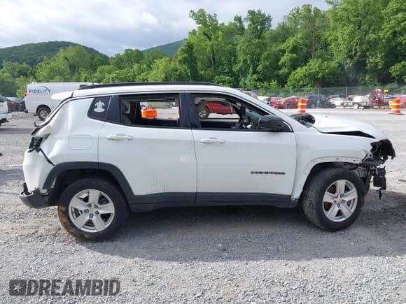 ✅ 2022 Jeep Compass Latitude • VIN: 3C4NJDBB4NT136439 • Лот: 42500800. Опубликован ранее на IAAI с пробегом 39 872 миль. Бесплатный доступ к архиву аукционных продаж из США и подробный отчёт об истории автомобиля на DreamBid. Изображение 12.