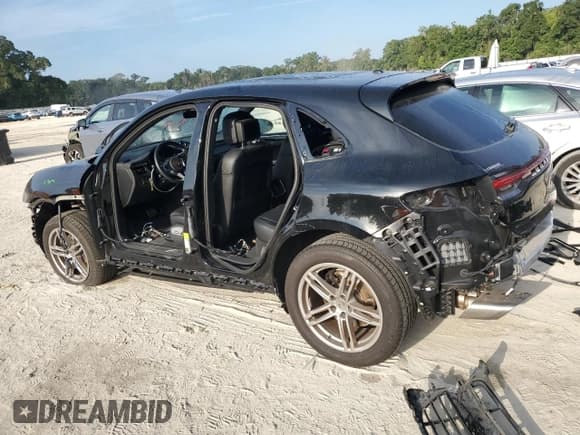 ✅ 2021 Porsche Macan • VIN: WP1AA2A58MLB12927 • Lot: 70175985. Wystawiony na Copart z przebiegiem 14 112 mil. Bezpłatny archiwum sprzedaży aukcyjnych z USA i szczegółowy raport historii pojazdu na DreamBid. Zdjęcie 2.