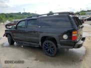 ✅ 2003 Chevrolet Suburban Z71 • VIN: 3GNFK16Z63G121011 • Лот: 61525384. Опубликован ранее на Copart с пробегом 255 113 миль. Бесплатный доступ к архиву аукционных продаж из США и подробный отчёт об истории автомобиля на DreamBid. Изображение 2.
