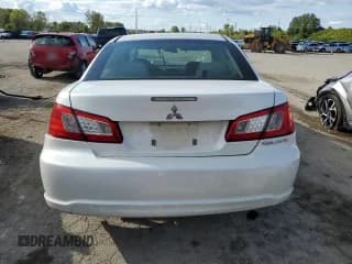 ✅ 2011 Mitsubishi Galant FE • VIN: 4A32B2FF4BE019728 • Лот: 73040864. Опубликован ранее на Copart с пробегом 172 136 миль. Бесплатный доступ к архиву аукционных продаж из США и подробный отчёт об истории автомобиля на DreamBid. Изображение 6.