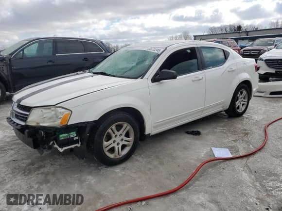 ✅ 2011 Dodge Avenger Express • VIN: 1B3BD4FBXBN528732 • Лот: 44572245. Опубликован ранее на Copart с пробегом 144 921 миль. Бесплатный доступ к архиву аукционных продаж из США и подробный отчёт об истории автомобиля на DreamBid. Изображение 1.