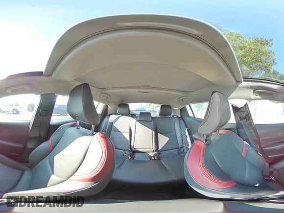 2024 Toyota Prius SE z VIN JTDACACU6R3038697, wystawiony jako Copart lot #65700865 z przebiegiem 1 343 mil mil oraz Szkoda całkowita • Salvage title. Historia ofert i sprzedaży dostępna na DreamBid. Obrazek 14.