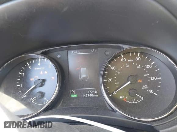 ✅ 2017 Nissan Rogue SV • VIN: JN8AT2MT8HW401885 • Lot: 43637417. Listed on IAAI with 147,740 mi. Free auction sales archive from the USA and detailed vehicle history report at DreamBid. Image 7.