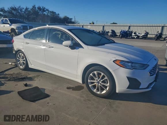 ✅ 2020 Ford Fusion SE • VIN: 3FA6P0HD8LR216766 • Lot: 90864075. Wystawiony na Copart z przebiegiem Nie podano. Bezpłatny archiwum sprzedaży aukcyjnych z USA i szczegółowy raport historii pojazdu na DreamBid. Zdjęcie 4.