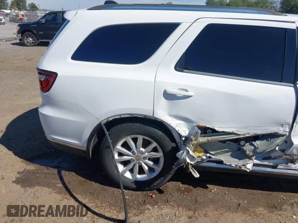 ✅ 2015 Dodge Durango SXT • VIN: 1C4RDHAG3FC809568 • Lot: 43421792. Wystawiony na IAAI z przebiegiem 108 887 mil. Bezpłatny archiwum sprzedaży aukcyjnych z USA i szczegółowy raport historii pojazdu na DreamBid. Zdjęcie 6.