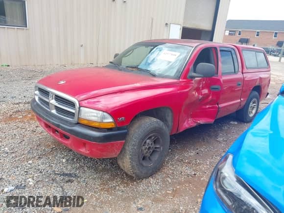 ✅ 2000 Dodge Dakota Sport • VIN: 1B7GL2AN7YS607119 • Лот: 42377808. Размещён на IAAI с пробегом 287 892 миль миль. Получите бесплатный доступ к архиву аукционных продаж из США и посмотрите подробный отчёт об истории автомобиля на DreamBid. Изображение 2.