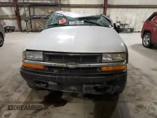 ✅ 2001 Chevrolet S-10 LS ZR2 • VIN: 1GCCT19W718148151 • Лот: 51382165. Опубликован ранее на Copart с пробегом Не указан. Бесплатный доступ к архиву аукционных продаж из США и подробный отчёт об истории автомобиля на DreamBid. Изображение 5.