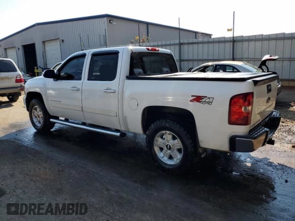 ✅ 2008 Chevrolet Silverado 1500 1LT • VIN: 3GCEK13M48G108519 • Lot: 74667724. Listed on Copart with 259,157 mi. Free auction sales archive from the USA and detailed vehicle history report at DreamBid. Image 2.