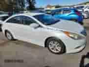 2013 Hyundai Sonata GLS with VIN 5NPEB4AC0DH601157, listed as a Copart auction lot 89436685 with 166,006 mi miles and Clean title. Bid and sale history available at DreamBid. Image 4.