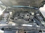 ✅ 2001 Chevrolet Blazer LT • VIN: 1GNDT13W912114106 • Lot: 88358955. Wystawiony na Copart z przebiegiem 185 349 mil. Bezpłatny archiwum sprzedaży aukcyjnych z USA i szczegółowy raport historii pojazdu na DreamBid. Zdjęcie 14.