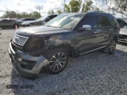 ✅ 2017 Ford Explorer Platinum • VIN: 1FM5K8HT9HGA01868 • Lot: 56565135. Wystawiony na Copart z przebiegiem 130 594 mil. Bezpłatny archiwum sprzedaży aukcyjnych z USA i szczegółowy raport historii pojazdu na DreamBid. Zdjęcie 1.