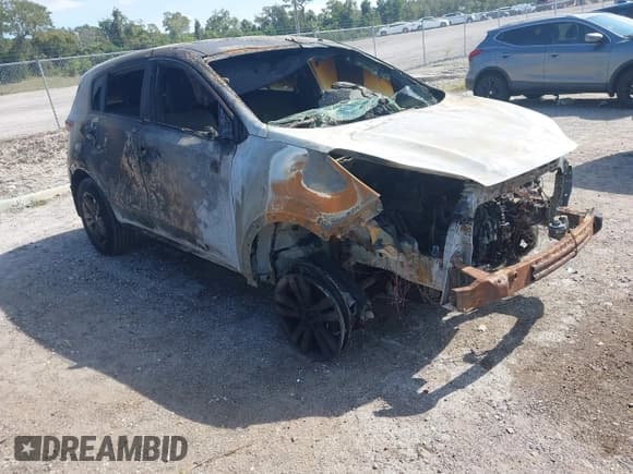 ✅ 2018 Kia Sportage LX • VIN: KNDPM3AC1J7463920 • Лот: 43532010. Опубликован ранее на IAAI с пробегом Не указан. Бесплатный доступ к архиву аукционных продаж из США и подробный отчёт об истории автомобиля на DreamBid. Изображение 1.