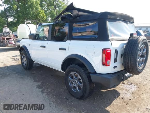 ✅ 2024 Ford Bronco Big Bend • VIN: 1FMDE7BH5RLA14689 • Lot: 42709835. Wystawiony na IAAI z przebiegiem 19 259 mil. Bezpłatny archiwum sprzedaży aukcyjnych z USA i szczegółowy raport historii pojazdu na DreamBid. Zdjęcie 3.