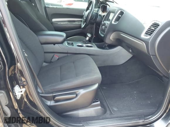 ✅ 2019 Dodge Durango SXT Plus • VIN: 1C4RDJAG2KC780114 • Lot: 42572276. Wystawiony na IAAI z przebiegiem 120 756 mil. Bezpłatny archiwum sprzedaży aukcyjnych z USA i szczegółowy raport historii pojazdu na DreamBid. Zdjęcie 5.