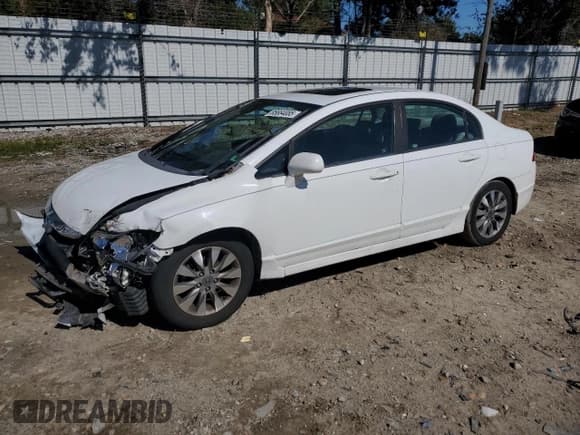 ✅ 2011 Honda Civic EX-L • VIN: 19XFA1F90BE009293 • Lot: 85664085. Wystawiony na Copart z przebiegiem 254 639 mil. Bezpłatny archiwum sprzedaży aukcyjnych z USA i szczegółowy raport historii pojazdu na DreamBid. Zdjęcie 1.