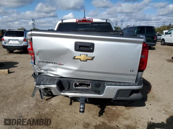 ✅ 2019 Chevrolet Colorado 4WD LT • VIN: 1GCGTCENXK1230119 • Lot: 87219695. Wystawiony na Copart z przebiegiem 126 482 mil. Bezpłatny archiwum sprzedaży aukcyjnych z USA i szczegółowy raport historii pojazdu na DreamBid. Zdjęcie 6.