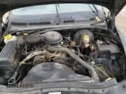 ✅ 1997 Dodge Dakota • VIN: 1B7GL23X5VS208252 • Lot: 82584134. Wystawiony na Copart z przebiegiem 152 633 mil. Bezpłatny archiwum sprzedaży aukcyjnych z USA i szczegółowy raport historii pojazdu na DreamBid. Zdjęcie 13.