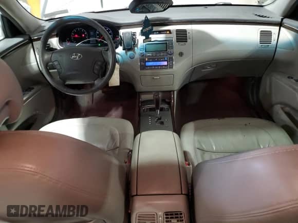 2009 Hyundai Azera GLS с VIN KMHFC46D59A371628, выставлен на аукционе Copart как лот 87460584 с пробегом 103 077 миль миль и Списание • Salvage title. История ставок и продаж доступна на DreamBid. Изображение 8.