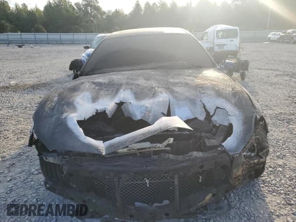 ✅ 2014 Maserati Quattroporte S Q4 • VIN: ZAM56RRA5E1084219 • Lot: 71924585. Wystawiony na Copart z przebiegiem Nie podano. Bezpłatny archiwum sprzedaży aukcyjnych z USA i szczegółowy raport historii pojazdu na DreamBid. Zdjęcie 5.