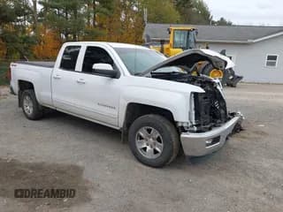 ✅ 2015 Chevrolet Silverado 1500 LT • VIN: 1GCVKREH1FZ426965 • Lot: 43557597. Wystawiony na IAAI z przebiegiem 158 526 mil. Bezpłatny archiwum sprzedaży aukcyjnych z USA i szczegółowy raport historii pojazdu na DreamBid. Zdjęcie 1.
