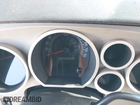 ✅ 2008 Toyota Tundra • VIN: 5TBBV54108S521893 • Lot: 41860434. Wystawiony na IAAI z przebiegiem Nie podano. Bezpłatny archiwum sprzedaży aukcyjnych z USA i szczegółowy raport historii pojazdu na DreamBid. Zdjęcie 7.