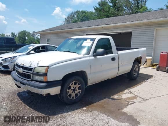 2006 Chevrolet Silverado 1500 Work Truck с VIN 3GCEC14X16G147393, выставлен на аукционе IAAI как лот 42684283 с пробегом 251 956 миль миль и . История ставок и продаж доступна на DreamBid. Изображение 20.
