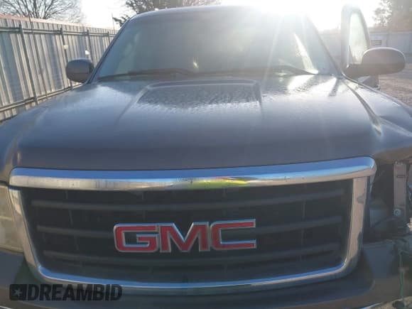 ✅ 2007 GMC Sierra 1500 • VIN: 2GTEK13Y071681590 • Лот: 41774691. Опубликован ранее на IAAI с пробегом 240 673 миль. Бесплатный доступ к архиву аукционных продаж из США и подробный отчёт об истории автомобиля на DreamBid. Изображение 10.