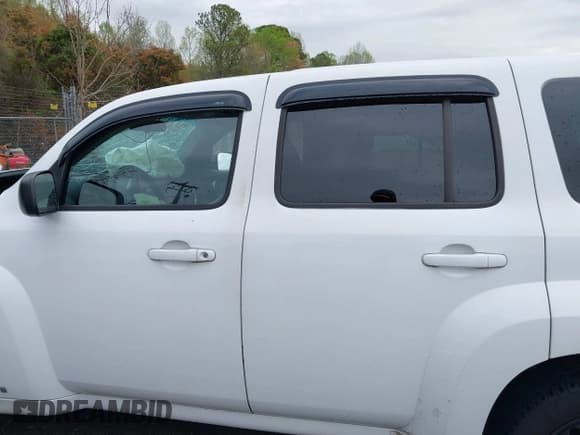 ✅ 2009 Chevrolet HHR LS • VIN: 3GNCA13B69S618496 • Lot: 41952230. Listed on IAAI with 111,945 mi. Free auction sales archive from the USA and detailed vehicle history report at DreamBid. Image 14.