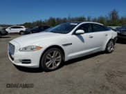 ✅ 2012 Jaguar XJ XJL • VIN: SAJWA2GB0CLV37059 • Lot: 67568695. Wystawiony na Copart z przebiegiem 99 880 mil. Bezpłatny archiwum sprzedaży aukcyjnych z USA i szczegółowy raport historii pojazdu na DreamBid. Zdjęcie 1.