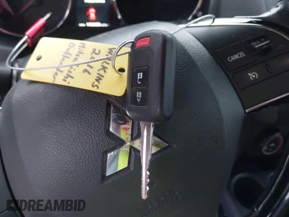 ✅ 2016 Mitsubishi Outlander SE • VIN: JA4AP3AW0GZ029437 • Лот: 42439013. Опубликован ранее на IAAI с пробегом 136 480 миль. Бесплатный доступ к архиву аукционных продаж из США и подробный отчёт об истории автомобиля на DreamBid. Изображение 11.