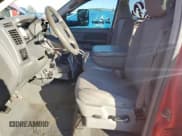 ✅ 2007 Dodge 1500 SLT • VIN: 1D7HU18237S231806 • Lot: 79655054. Wystawiony na Copart z przebiegiem 229 740 mil. Bezpłatny archiwum sprzedaży aukcyjnych z USA i szczegółowy raport historii pojazdu na DreamBid. Zdjęcie 7.