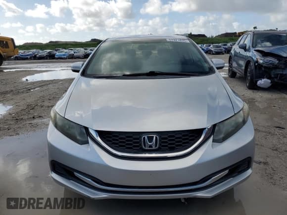 ✅ 2014 Honda Civic LX • VIN: 19XFB2F52EE016637 • Lot: 84921835. Wystawiony na Copart z przebiegiem 79 849 mil. Bezpłatny archiwum sprzedaży aukcyjnych z USA i szczegółowy raport historii pojazdu na DreamBid. Zdjęcie 5.