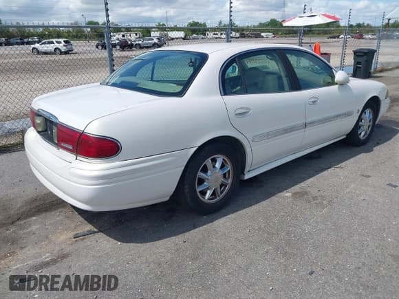 ✅ 2004 Buick LeSabre Limited • VIN: 1G4HR54K44U263538 • Lot: 42573044. Wystawiony na IAAI z przebiegiem 119 077 mil. Bezpłatny archiwum sprzedaży aukcyjnych z USA i szczegółowy raport historii pojazdu na DreamBid. Zdjęcie 4.