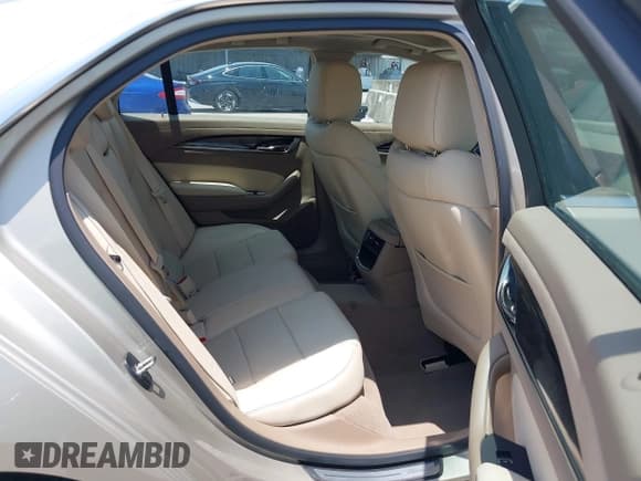 ✅ 2015 Cadillac CTS Luxury RWD • VIN: 1G6AR5SX7F0142276 • Lot: 42451505. Wystawiony na IAAI z przebiegiem 28 459 mil. Bezpłatny archiwum sprzedaży aukcyjnych z USA i szczegółowy raport historii pojazdu na DreamBid. Zdjęcie 8.