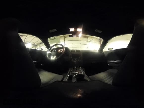 ✅ 2014 Dodge Challenger SXT • VIN: 2C3CDYAGXEH284224 • Lot: 41526460. Wystawiony na IAAI z przebiegiem 134 196 mil. Bezpłatny archiwum sprzedaży aukcyjnych z USA i szczegółowy raport historii pojazdu na DreamBid. Zdjęcie 21.