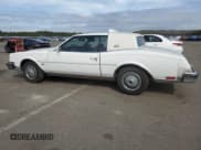 ✅ 1984 Buick Riviera • VIN: 1G4AZ57Y7EE440578 • Лот: 71866314. Опубликован ранее на Copart с пробегом 16 868 миль. Бесплатный доступ к архиву аукционных продаж из США и подробный отчёт об истории автомобиля на DreamBid. Изображение 2.