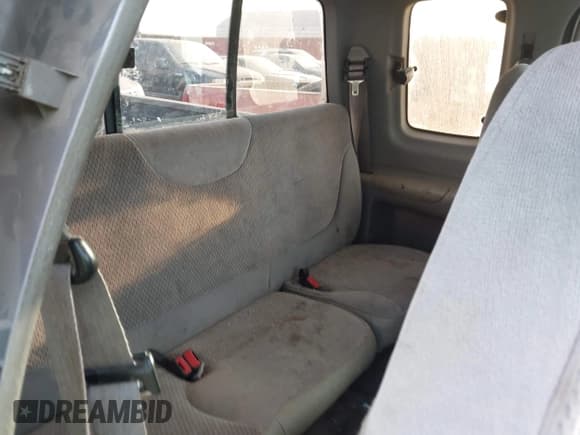 ✅ 1997 Ford F-150 XL • VIN: 1FTDX1864VKA09145 • Lot: 43625381. Wystawiony na IAAI z przebiegiem 196 148 mil. Bezpłatny archiwum sprzedaży aukcyjnych z USA i szczegółowy raport historii pojazdu na DreamBid. Zdjęcie 8.