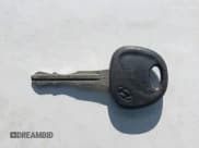 ✅ 2009 Hyundai Sonata GLS • VIN: 5NPET46C99H441518 • Лот: 41320770. Опубликован ранее на IAAI с пробегом 301 281 миль. Бесплатный доступ к архиву аукционных продаж из США и подробный отчёт об истории автомобиля на DreamBid. Изображение 11.