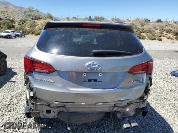 ✅ 2018 Hyundai Santa Fe Limited • VIN: 5XYZUDLA9JG515047 • Лот: 63722793. Опубликован ранее на Copart с пробегом 25 022 миль. Бесплатный доступ к архиву аукционных продаж из США и подробный отчёт об истории автомобиля на DreamBid. Изображение 6.