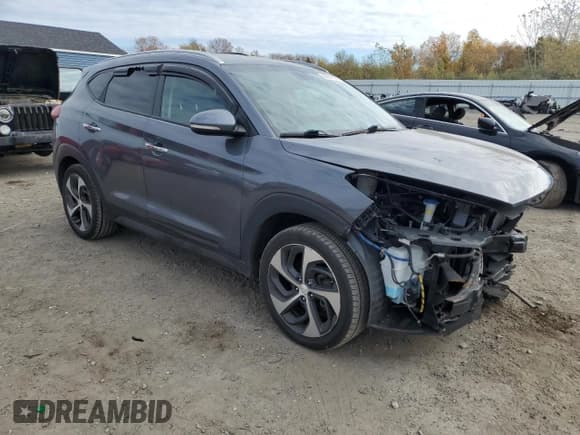 ✅ 2016 Hyundai Tucson Sport • VIN: KM8J3CA29GU062993 • Lot: 89847625. Wystawiony na Copart z przebiegiem 81 256 mil. Bezpłatny archiwum sprzedaży aukcyjnych z USA i szczegółowy raport historii pojazdu na DreamBid. Zdjęcie 4.