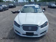 ✅ 2013 Jaguar XF V6 AWD • VIN: SAJWJ0EF2D8U06052 • Lot: 42285309. Wystawiony na IAAI z przebiegiem 112 799 mil. Bezpłatny archiwum sprzedaży aukcyjnych z USA i szczegółowy raport historii pojazdu na DreamBid. Zdjęcie 12.