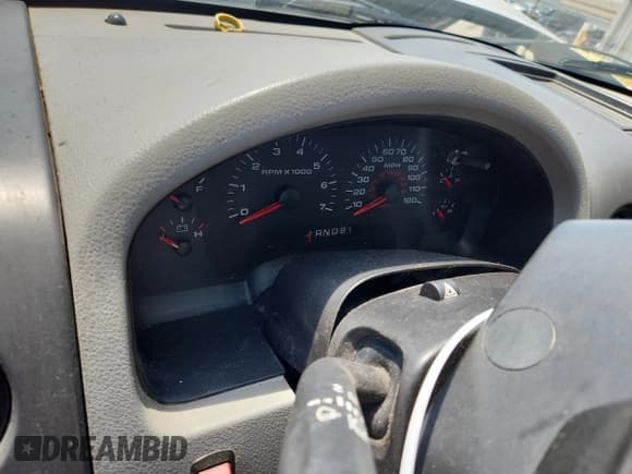 ✅ 2008 Ford F-150 XL • VIN: 1FTRF12W18KC52126 • Лот: 70544195. Опубликован ранее на Copart с пробегом Не указан. Бесплатный доступ к архиву аукционных продаж из США и подробный отчёт об истории автомобиля на DreamBid. Изображение 9.