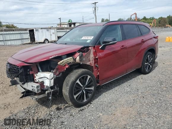 ✅ 2021 Toyota Highlander XSE • VIN: 5TDLZRBH0MS090764 • Лот: 81076275. Опубликован ранее на Copart с пробегом 105 314 миль. Бесплатный доступ к архиву аукционных продаж из США и подробный отчёт об истории автомобиля на DreamBid. Изображение 1.