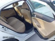 ✅ 2011 Hyundai Sonata GLS • VIN: 5NPEB4ACXBH151952 • Лот: 43490944. Опубликован ранее на IAAI с пробегом 210 222 миль. Бесплатный доступ к архиву аукционных продаж из США и подробный отчёт об истории автомобиля на DreamBid. Изображение 8.