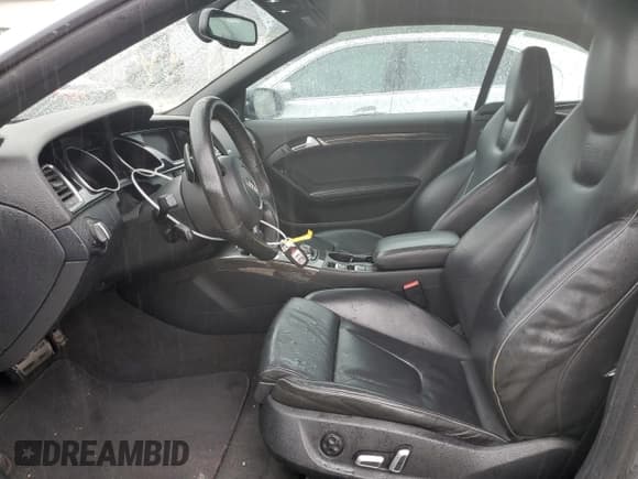 ✅ 2015 Audi RS 5 • VIN: WUAC6AFH4F7900367 • Lot: 55187554. Listed on Copart with 68,001 mi. Free auction sales archive from the USA and detailed vehicle history report at DreamBid. Image 7.