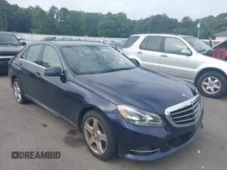 ✅ 2015 Mercedes-Benz E 350 Sport • VIN: WDDHF5KBXFB128164 • Lot: 43317237. Listed on IAAI with 123,640 mi. Free auction sales archive from the USA and detailed vehicle history report at DreamBid. Image 1.