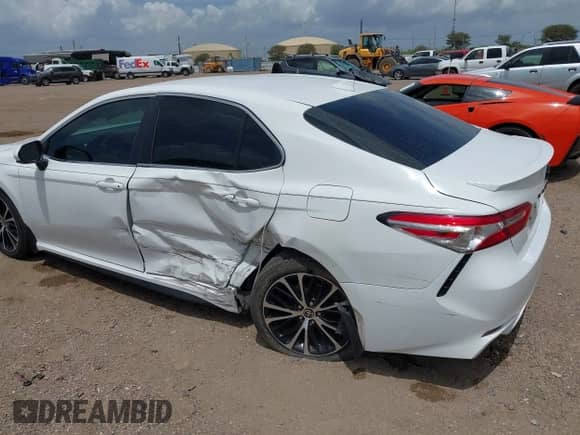 2020 Toyota Camry SE с VIN 4T1G11AKXLU384654, выставлен на аукционе IAAI как лот 43066734 с пробегом 34 945 миль миль и . История ставок и продаж доступна на DreamBid. Изображение 6.